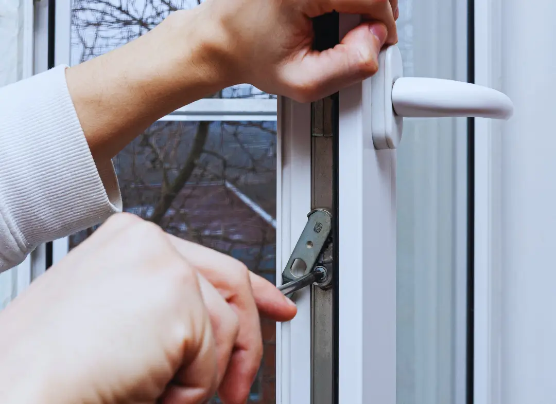 Réparation serrure de fenêtre Orange